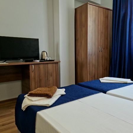 Nobi Guest House Γκάγκρα Εξωτερικό φωτογραφία