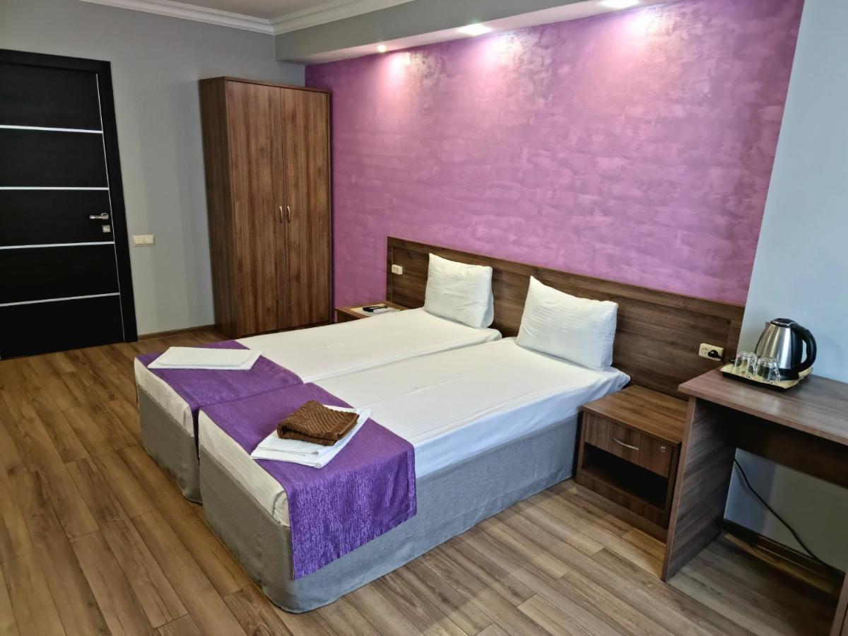 Nobi Guest House Γκάγκρα Εξωτερικό φωτογραφία