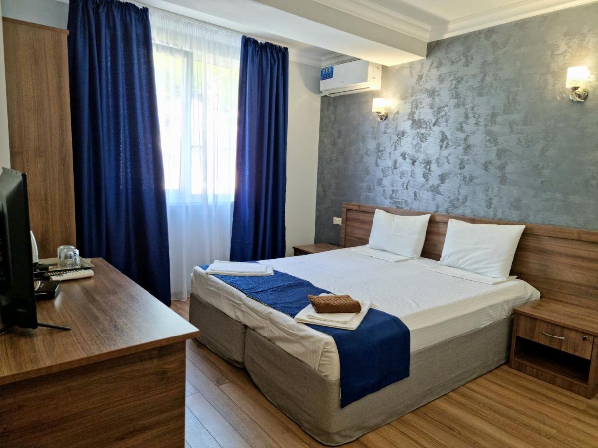 Nobi Guest House Γκάγκρα Εξωτερικό φωτογραφία