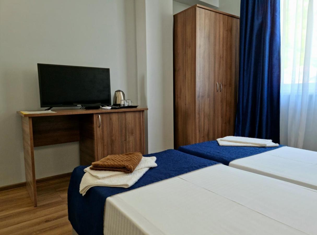 Nobi Guest House Γκάγκρα Εξωτερικό φωτογραφία